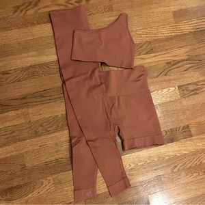 SET ACTIVE set in color Spritz | S